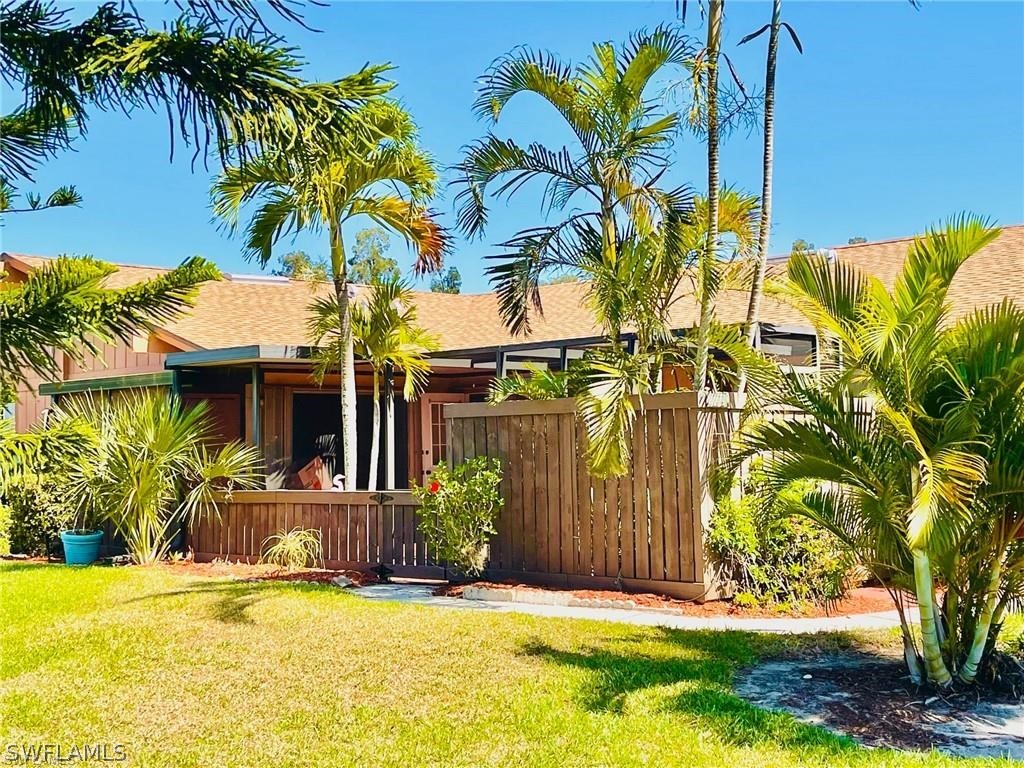 6396 Royal Woods Drive Fort Myers FL 33908 224054626 image1