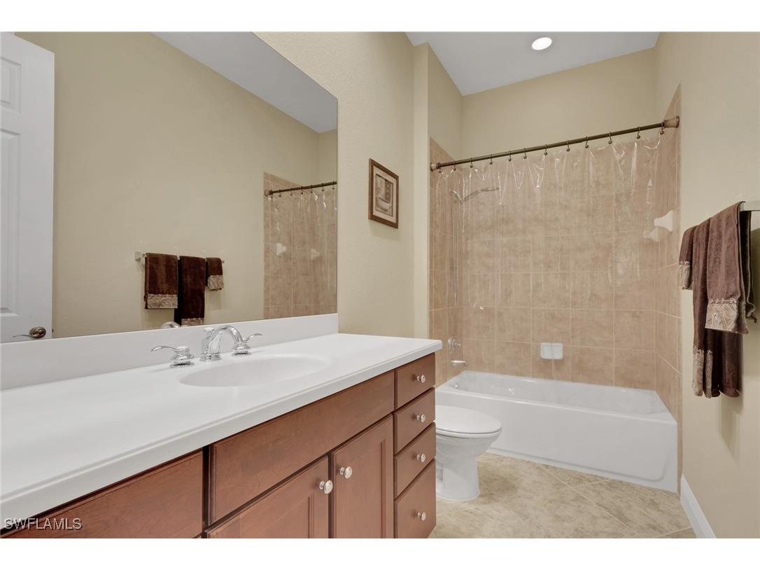 6397 Legacy Circle #2003 Naples FL 34113 226003028 image21