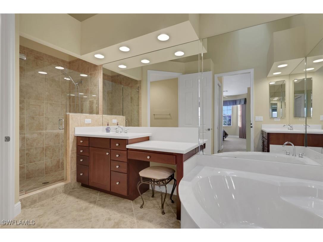 6397 Legacy Circle #2003 Naples FL 34113 226003028 image25