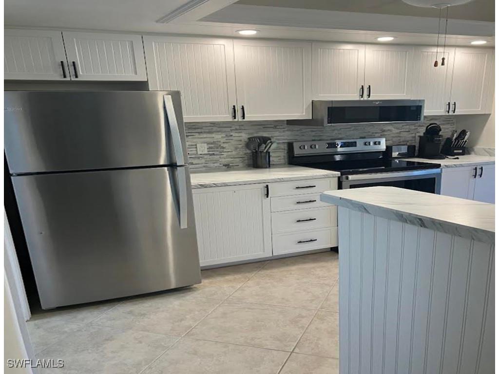 64 4th Street #B101 Bonita Springs FL 34134 225058460 image4