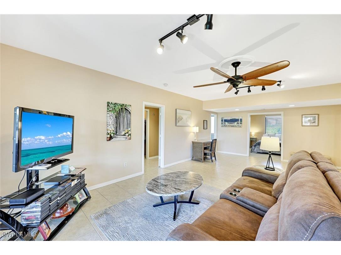 64 4th Street #B201 Bonita Springs FL 34134 225076495 image4