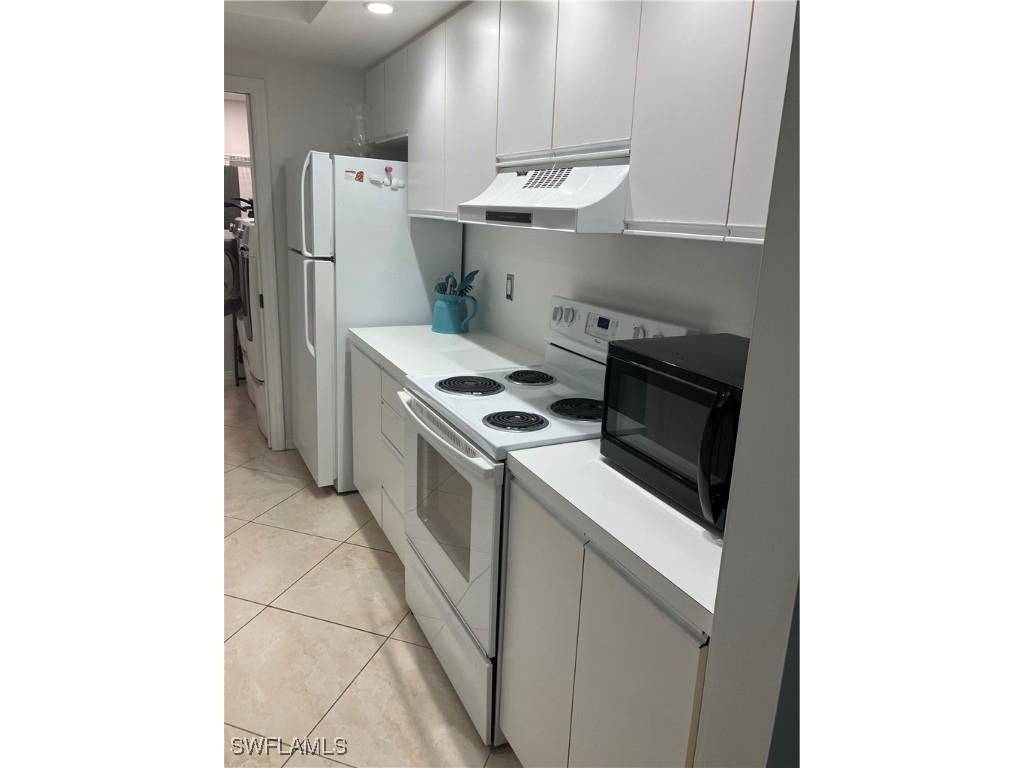 64 4th Street #D104 Bonita Springs FL 34134 225058469 image4