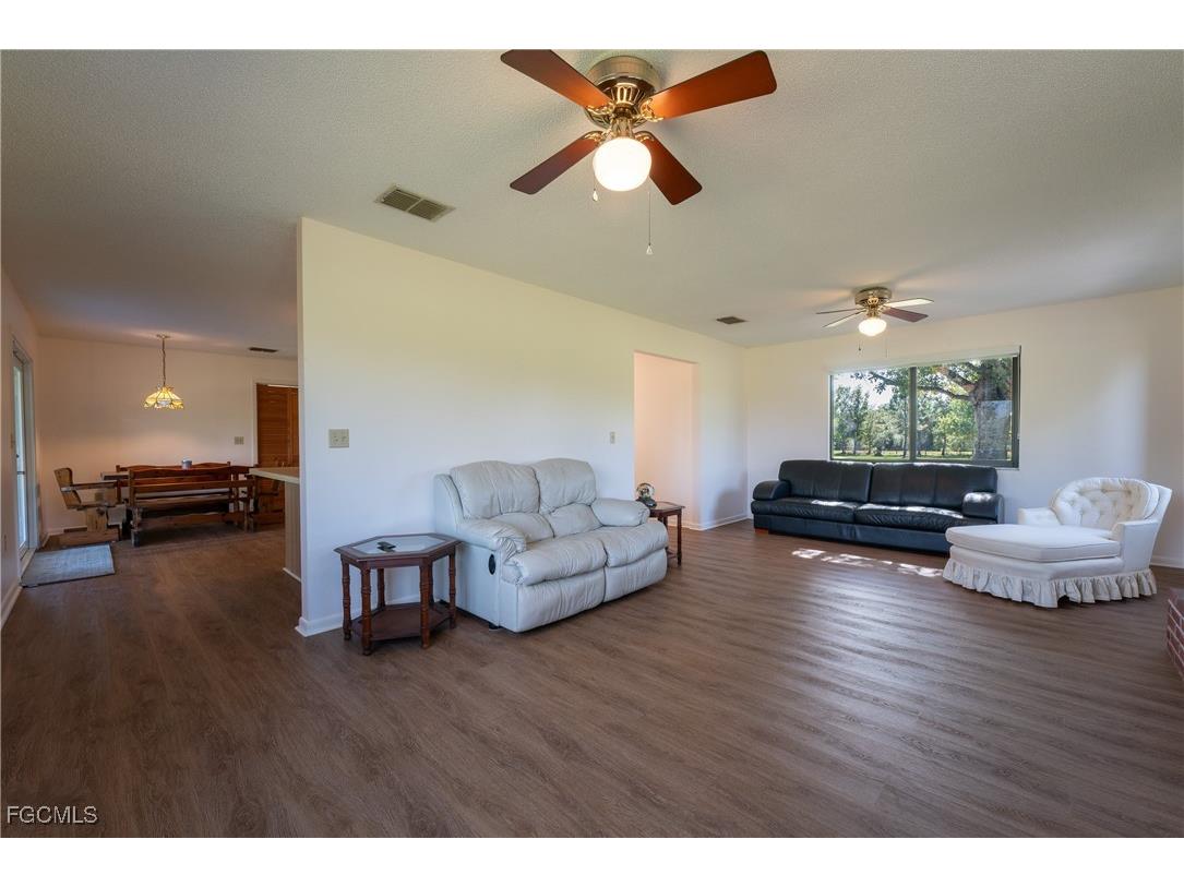 64 Clarice Court Venus FL 33960 2025022711 image13