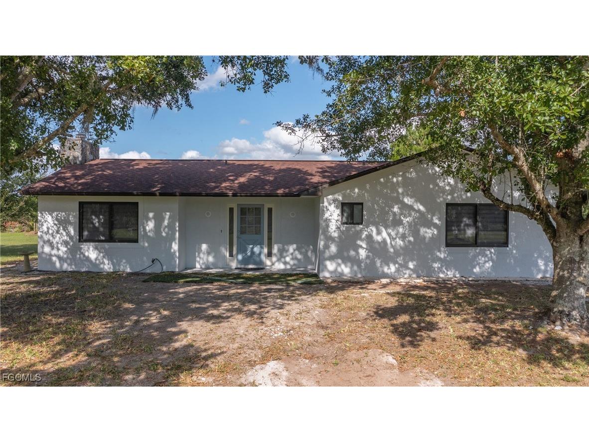 64 Clarice Court Venus FL 33960 2025022711 image3