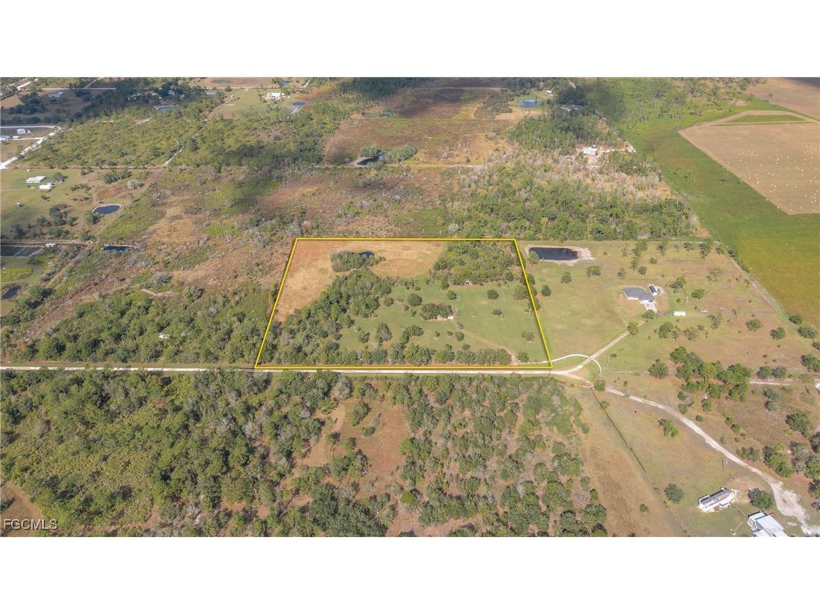 64 Clarice Court Venus FL 33960 2025022711 image32