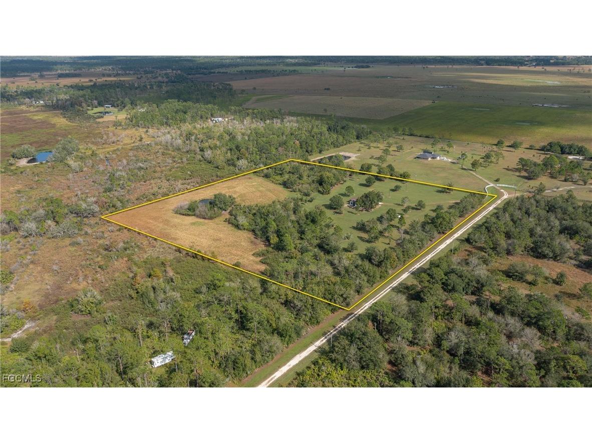 64 Clarice Court Venus FL 33960 2025022711 image40