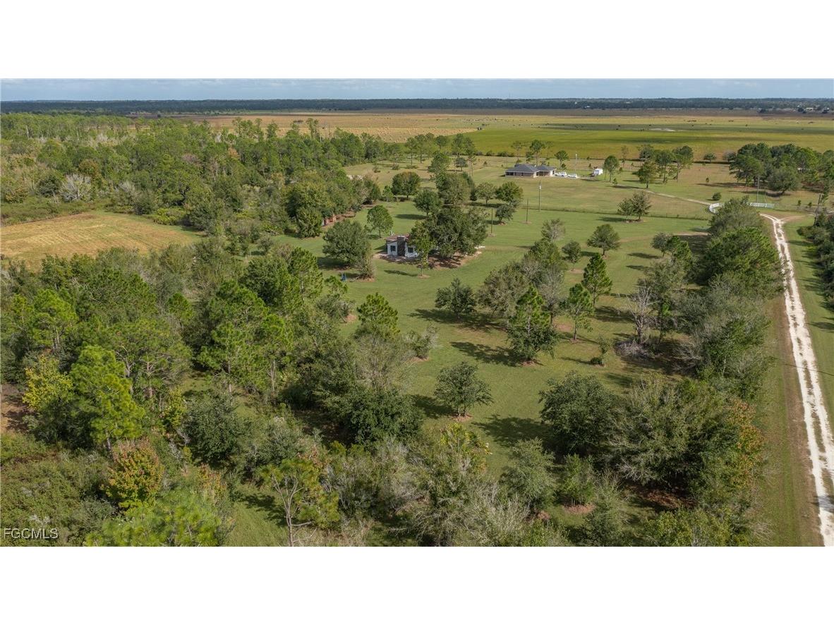 64 Clarice Court Venus FL 33960 2025022711 image44