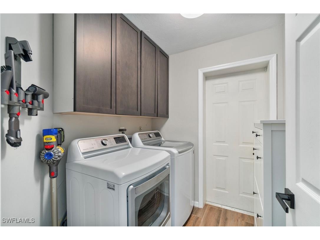 640 13th Street NW Naples FL 34120 225075766 image31