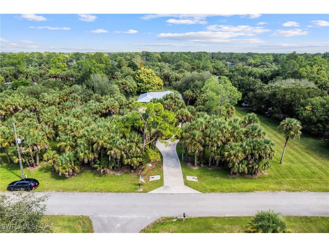 640 13th Street NW Naples FL 34120 225075766 image38