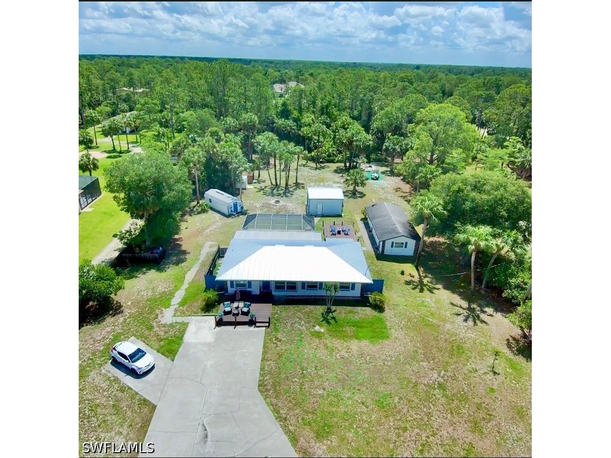 640 27th Street SW Naples FL 34117 226008819 image2