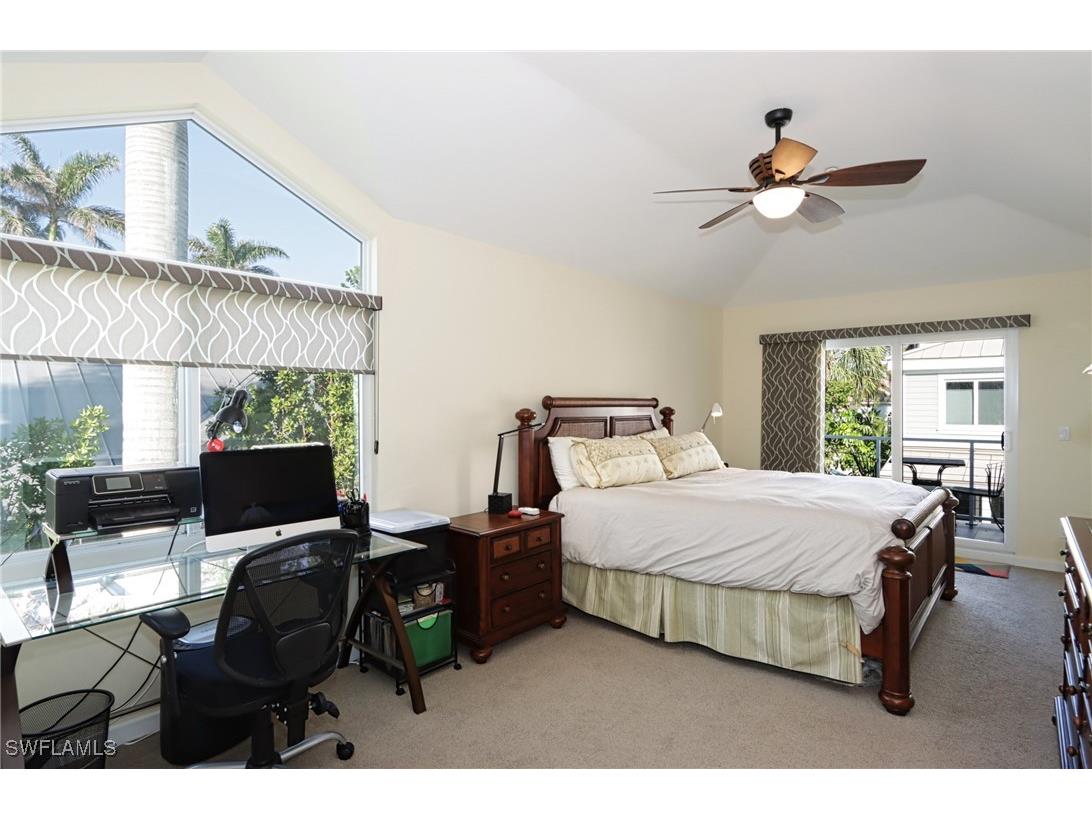 640 2nd Street S #2 Naples FL 34102 225058493 image9