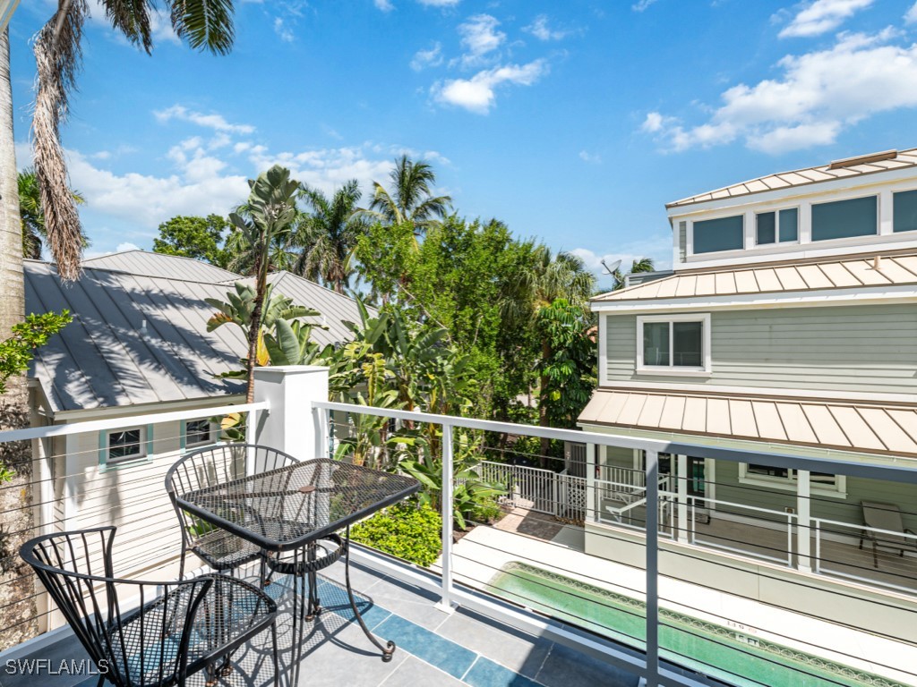 640 2nd Street S #2 Naples FL 34102 225072211 image14