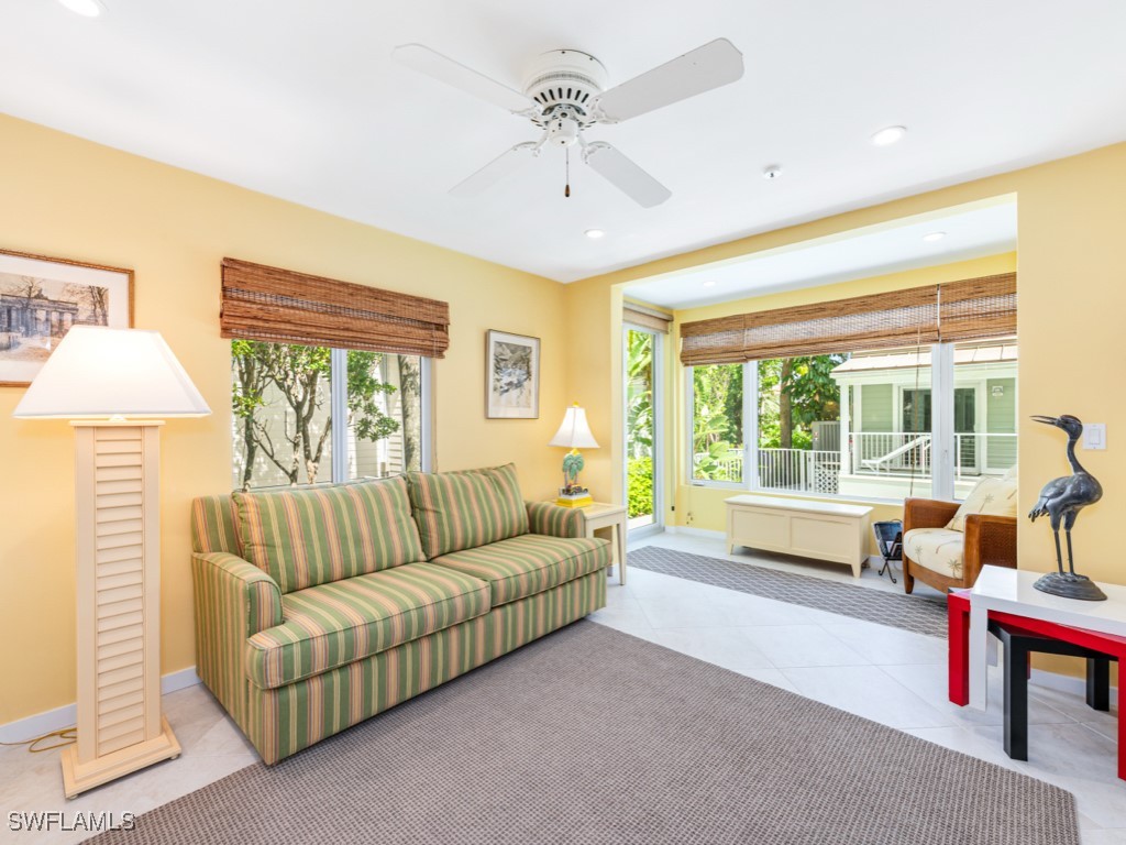 640 2nd Street S #2 Naples FL 34102 225072211 image6