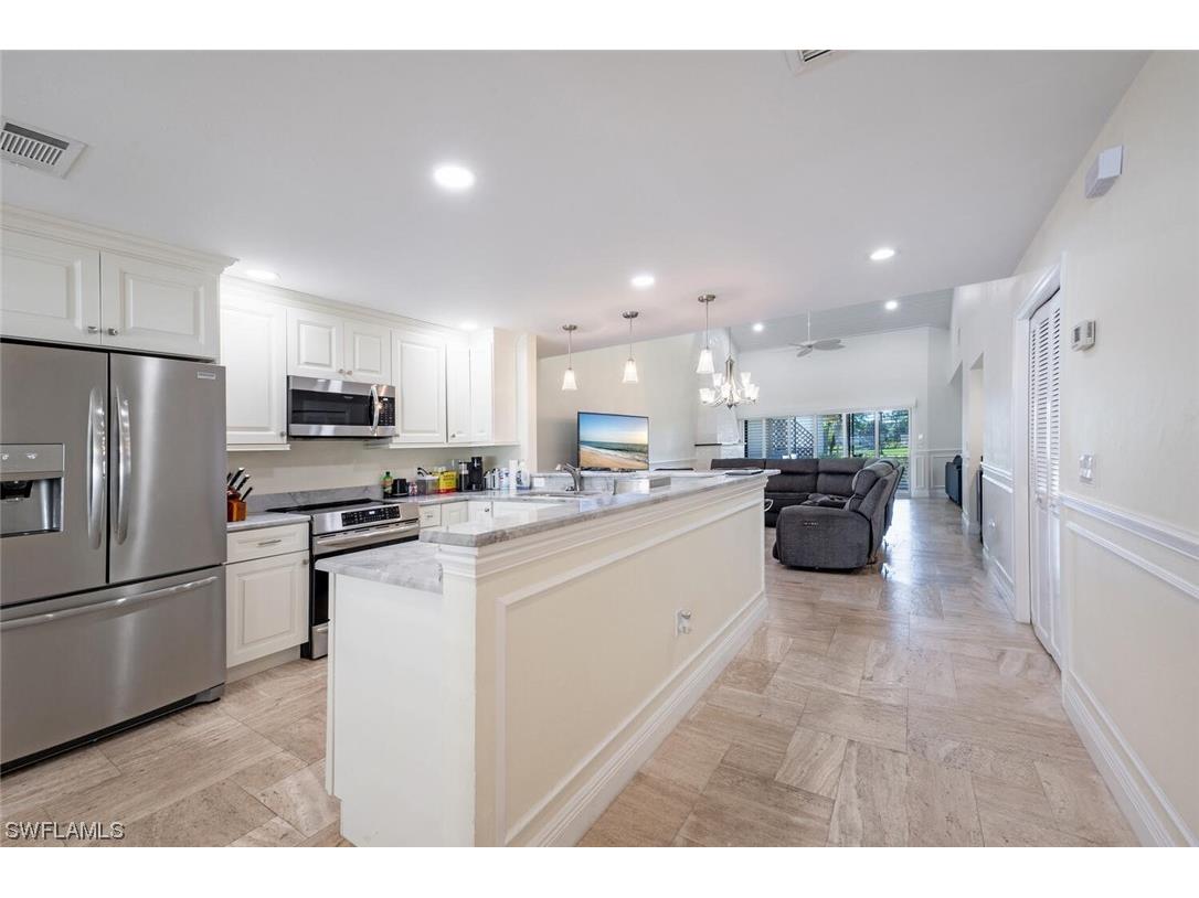 640 Augusta Boulevard Naples FL 34113 223083591 image1