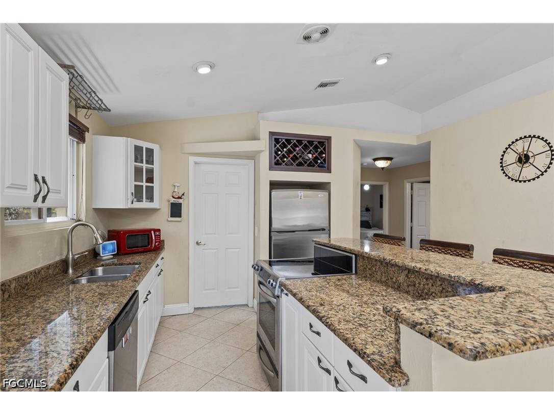 640 Desoto Boulevard S Naples FL 34117 2026014704 image12