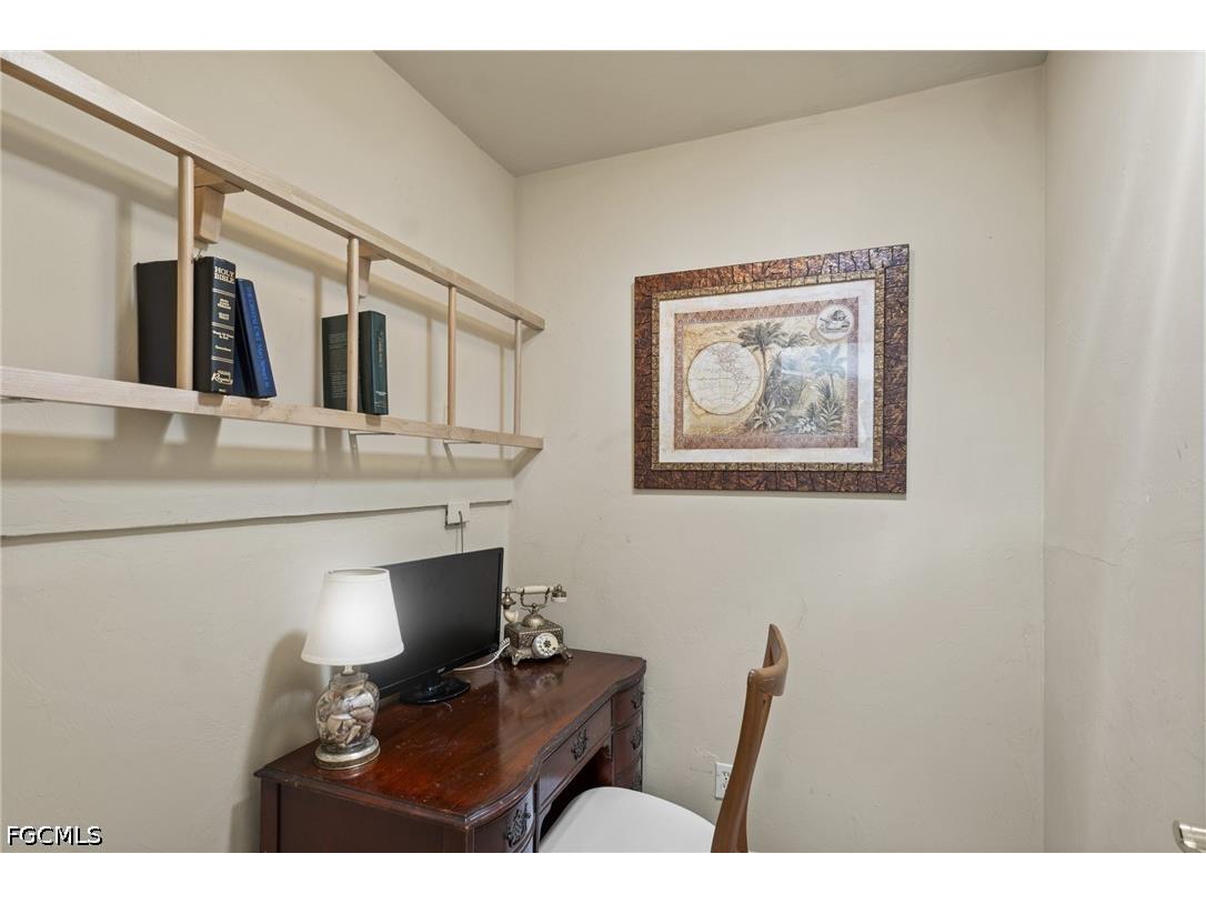 640 Desoto Boulevard S Naples FL 34117 2026014704 image17