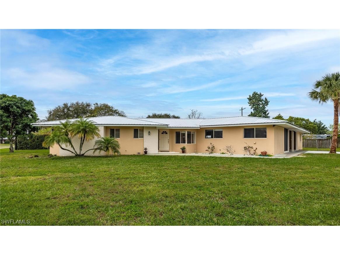 640 E Del Monte Avenue Clewiston FL 33440 223053558 image1