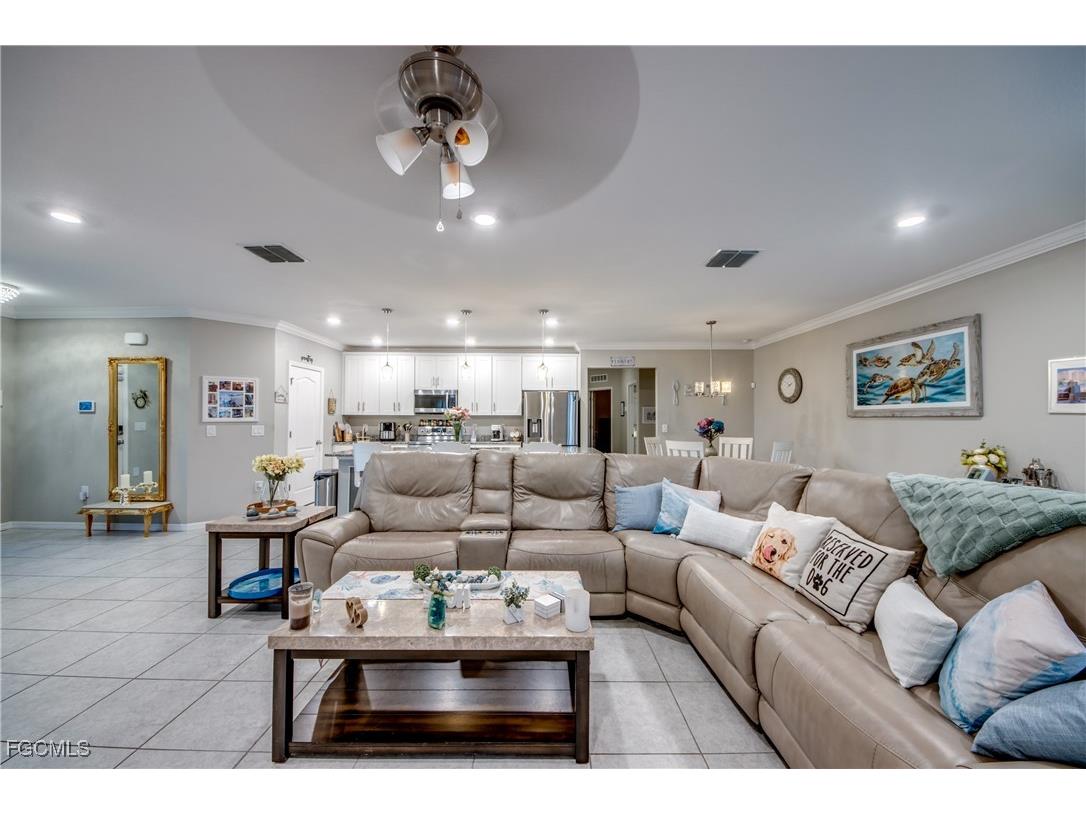 640 Encarnacion Street Punta Gorda FL 33983 2025007602 image13