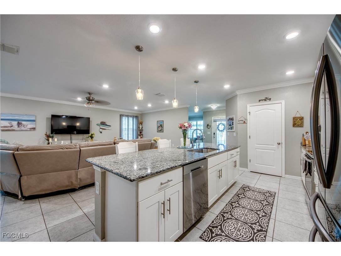 640 Encarnacion Street Punta Gorda FL 33983 2025007602 image17