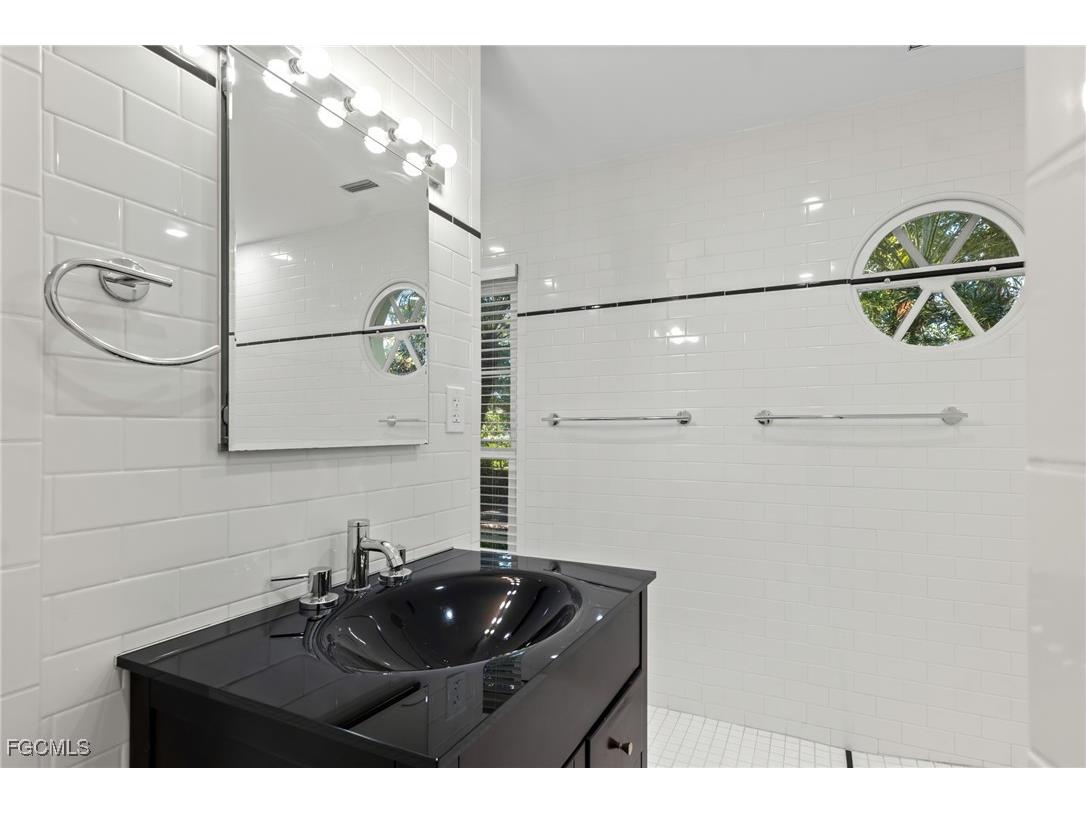 640 Jacana Circle Naples FL 34105 2025025621 image25