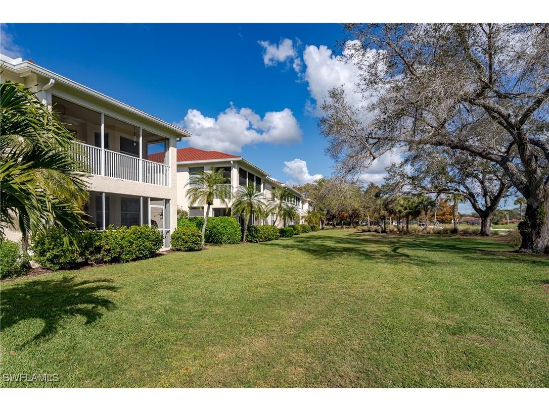 640 Lalique Circle #405 Naples FL 34119 226000313 image36