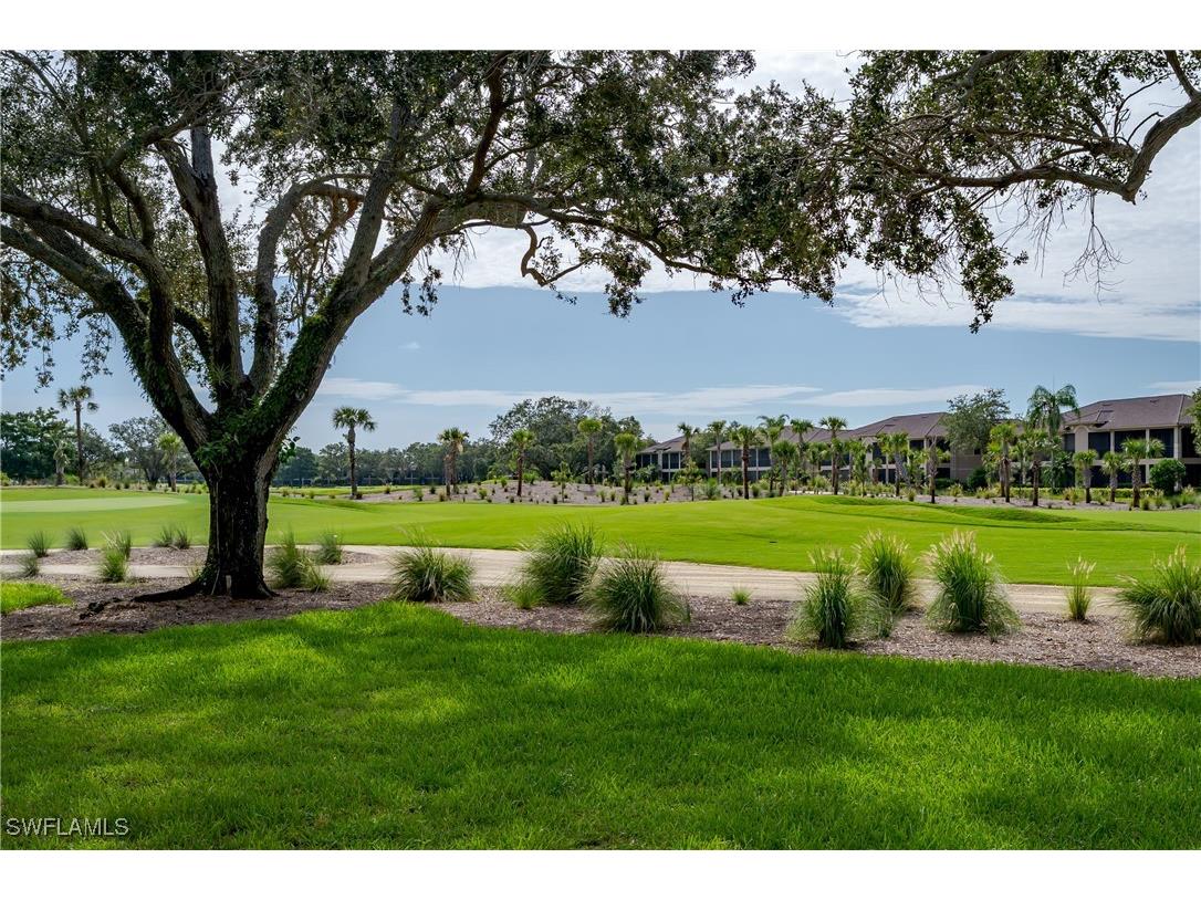 640 Lalique Circle #405 Naples FL 34119 226000313 image39