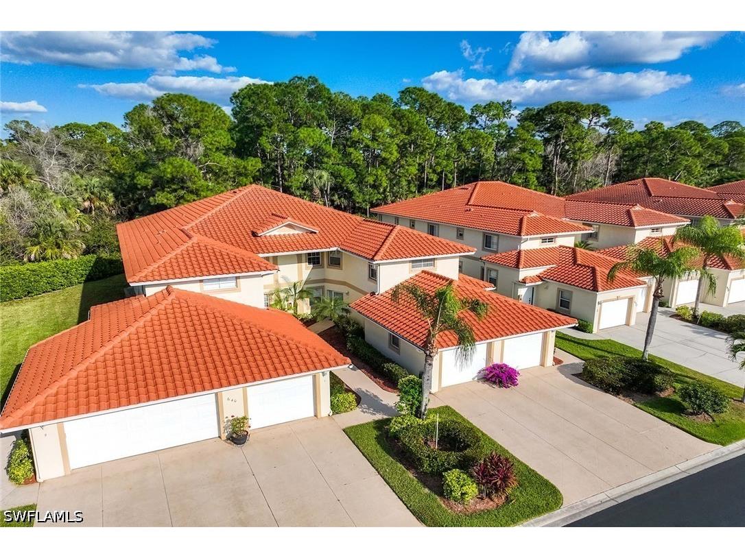 640 Luisa Lane #804-4 Naples FL 34104 226022892 image2