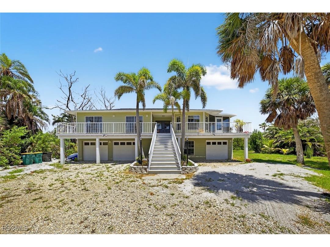 640 Oliva Street Sanibel FL 33957 2025001247 image1