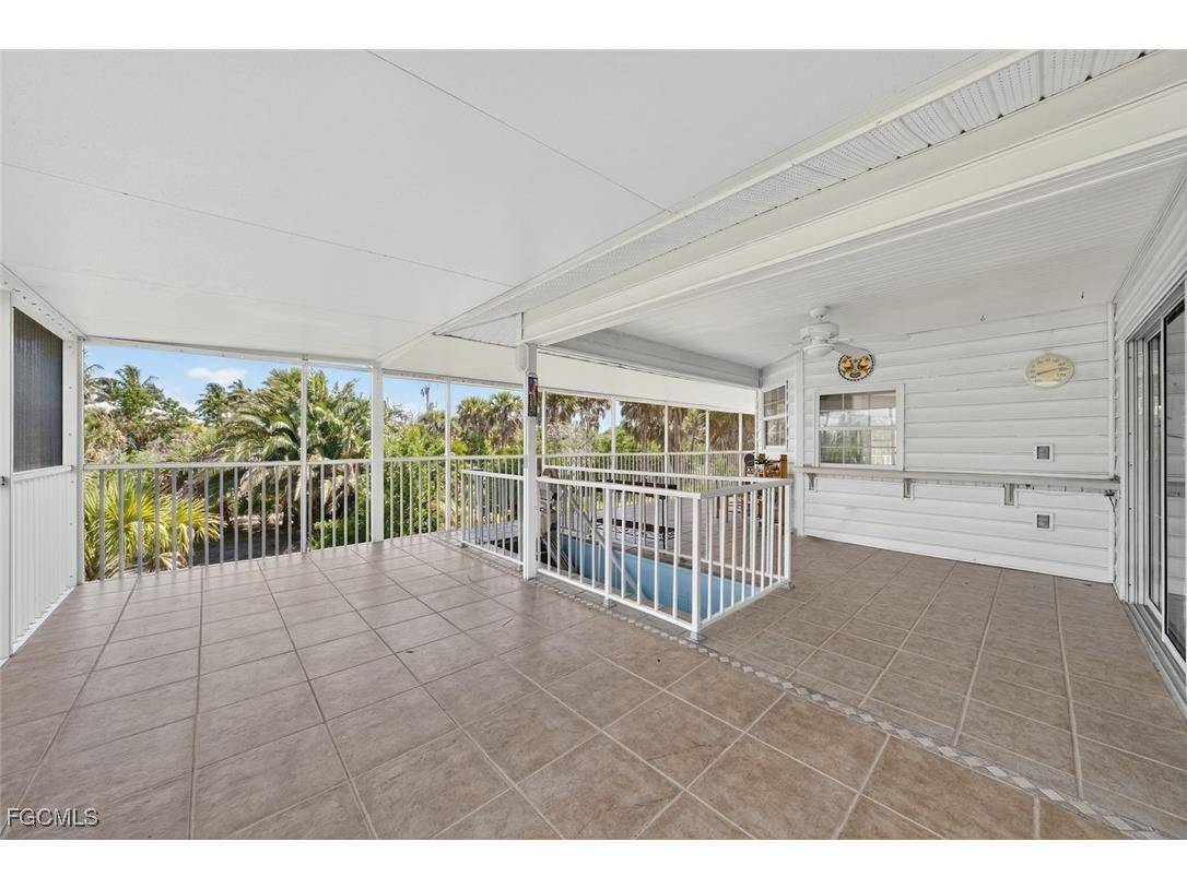 640 Oliva Street Sanibel FL 33957 2025001247 image17