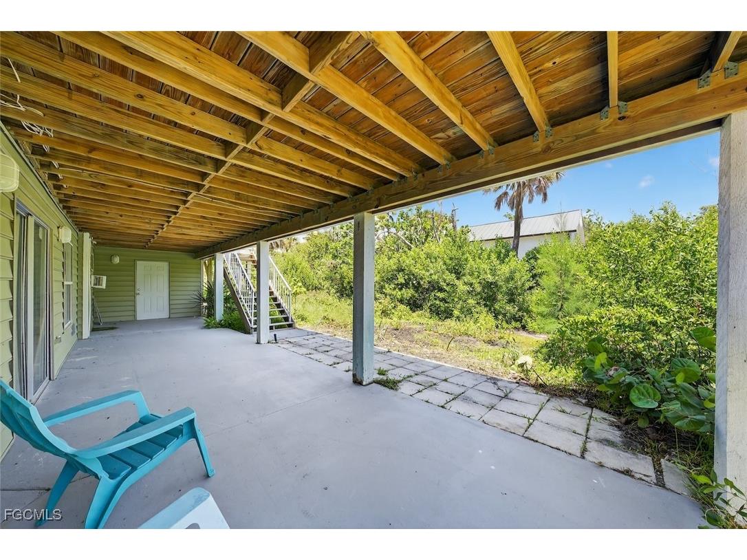 640 Oliva Street Sanibel FL 33957 2025001247 image23