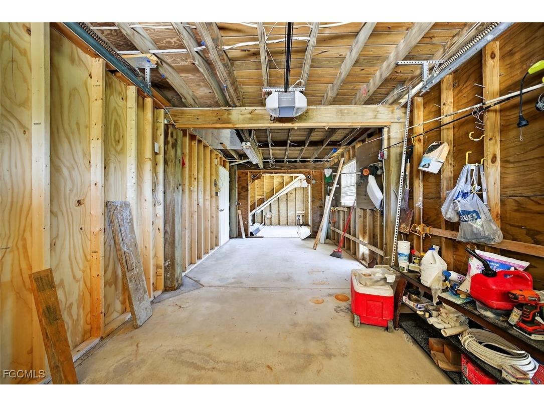 640 Oliva Street Sanibel FL 33957 2025001247 image24