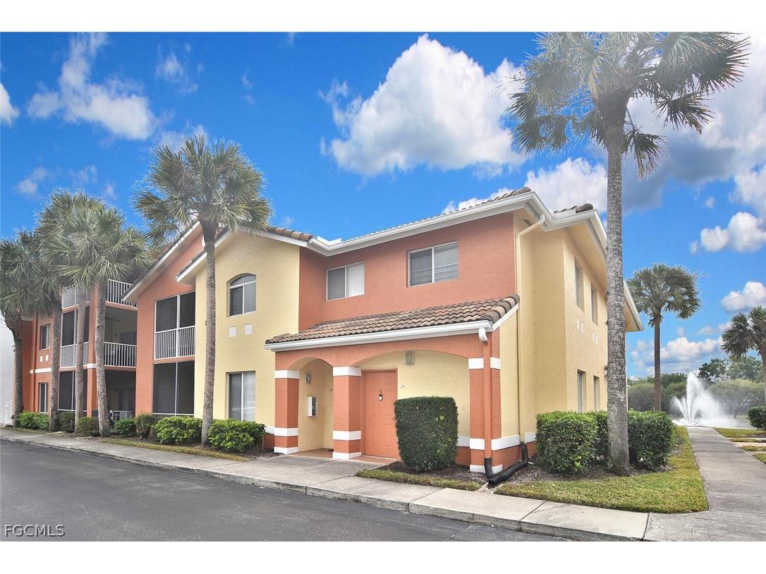 6400 Aragon Way #108 Fort Myers FL 33966 2026002440 image1