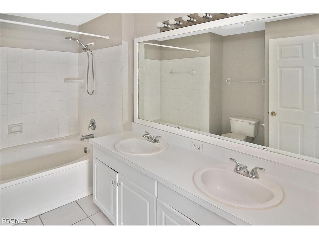 6400 Aragon Way #108 Fort Myers FL 33966 2026002440 image15