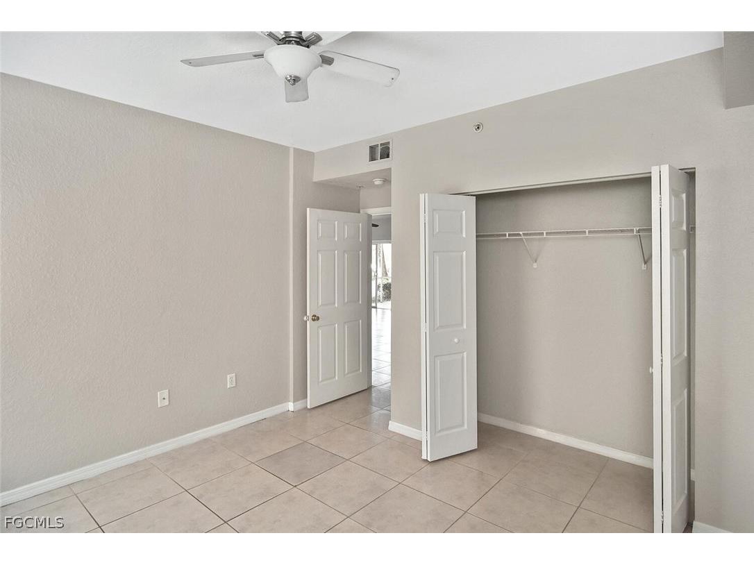 6400 Aragon Way #108 Fort Myers FL 33966 2026002440 image16