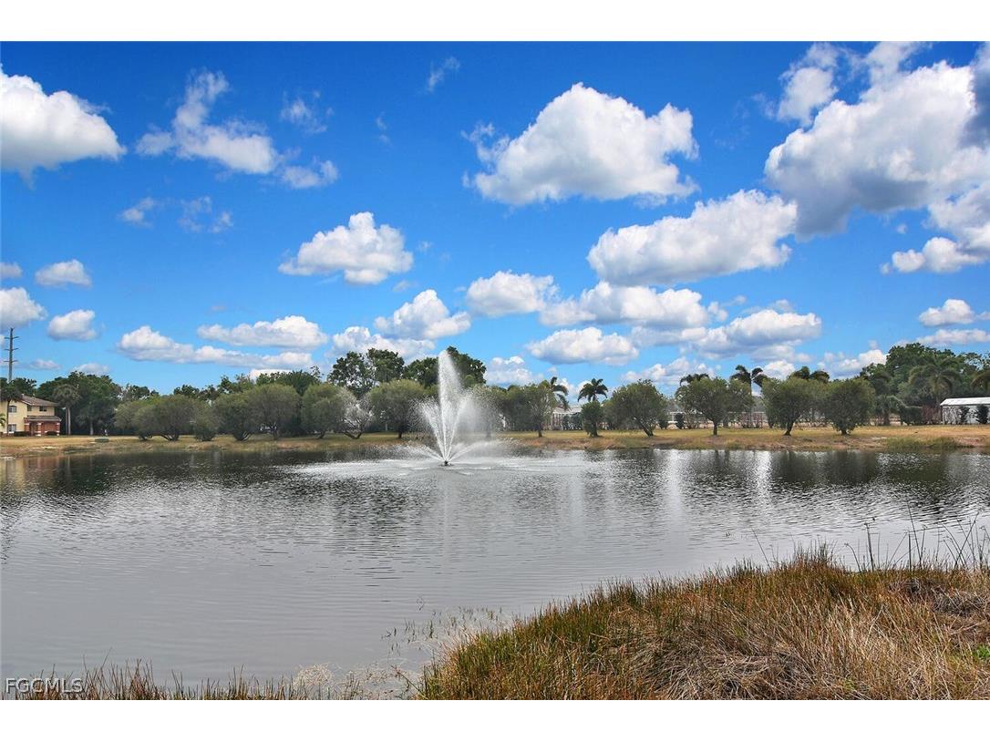 6400 Aragon Way #108 Fort Myers FL 33966 2026002440 image34