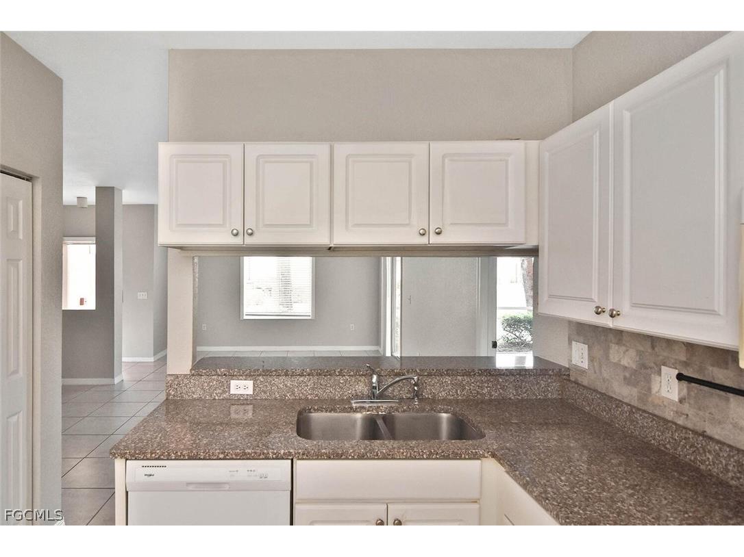 6400 Aragon Way #108 Fort Myers FL 33966 2026002440 image6