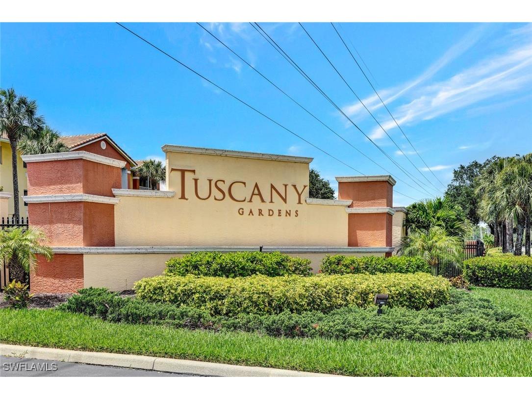 6400 Aragon Way #208 Fort Myers FL 33966 224069750 image1