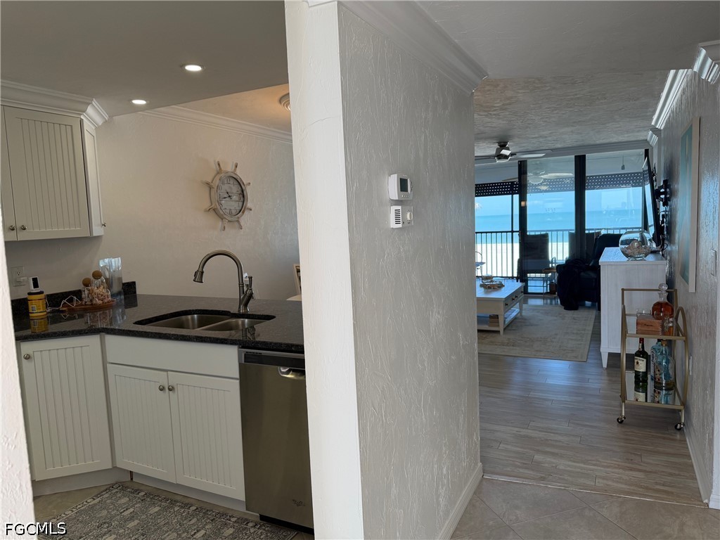 6400 Estero Boulevard #402 Fort Myers Beach FL 33931 2026018753 image4