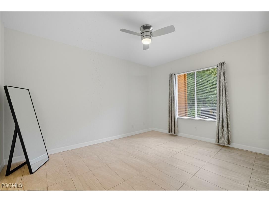 6401 Aragon Way #103 Fort Myers FL 33966 2025013527 image18