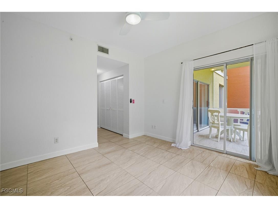 6401 Aragon Way #103 Fort Myers FL 33966 2025013527 image24