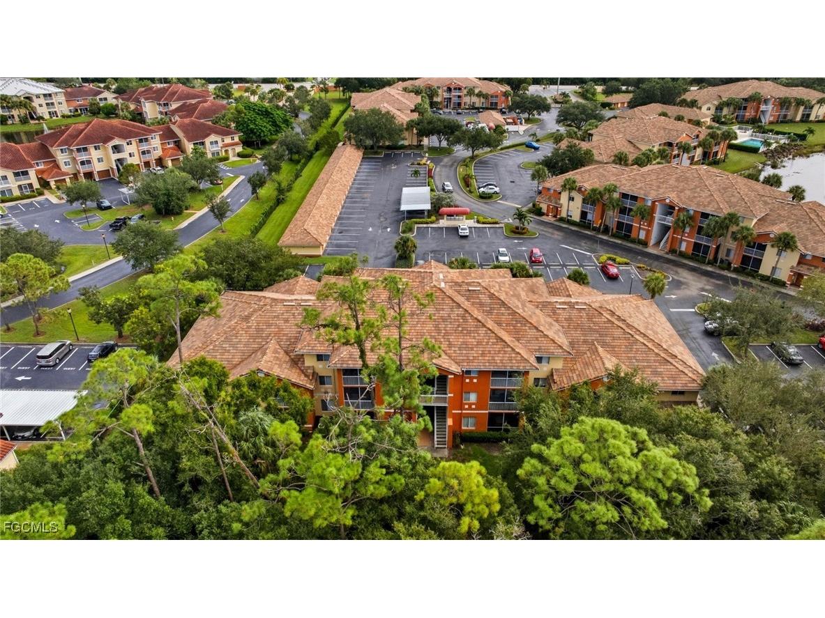 6401 Aragon Way #103 Fort Myers FL 33966 2025013527 image35