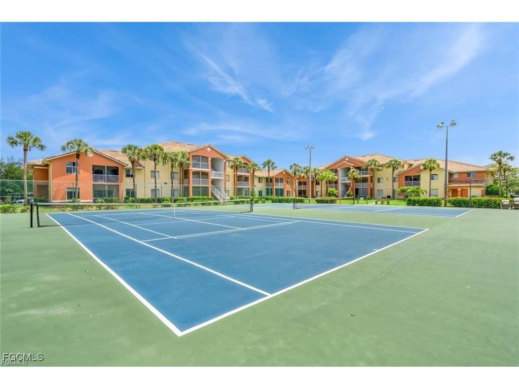 6401 Aragon Way #103 Fort Myers FL 33966 2025013527 image39