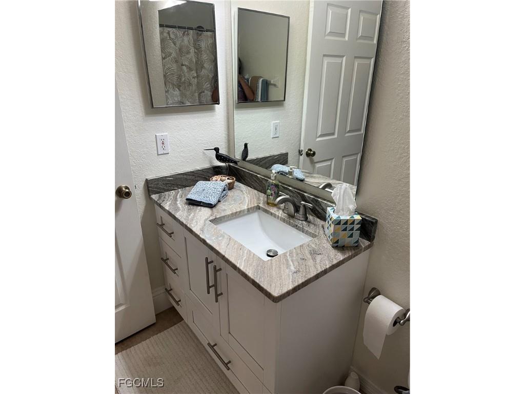 6401 Aragon Way #107 Fort Myers FL 33966 2025019473 image19