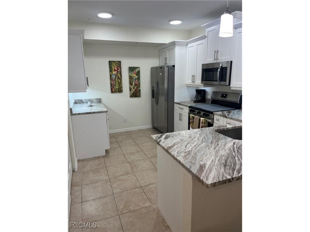 6401 Aragon Way #107 Fort Myers FL 33966 2025019473 image5