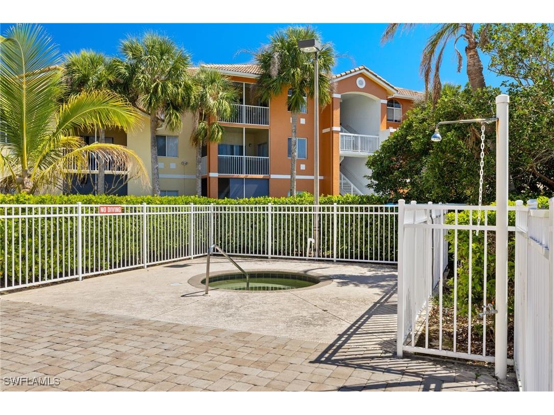 6401 Aragon Way #204 Fort Myers FL 33966 225026937 image25