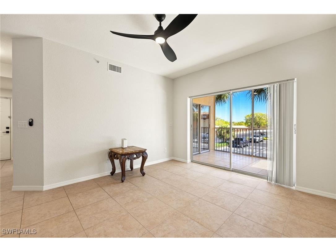 6401 Aragon Way #204 Fort Myers FL 33966 225026937 image4