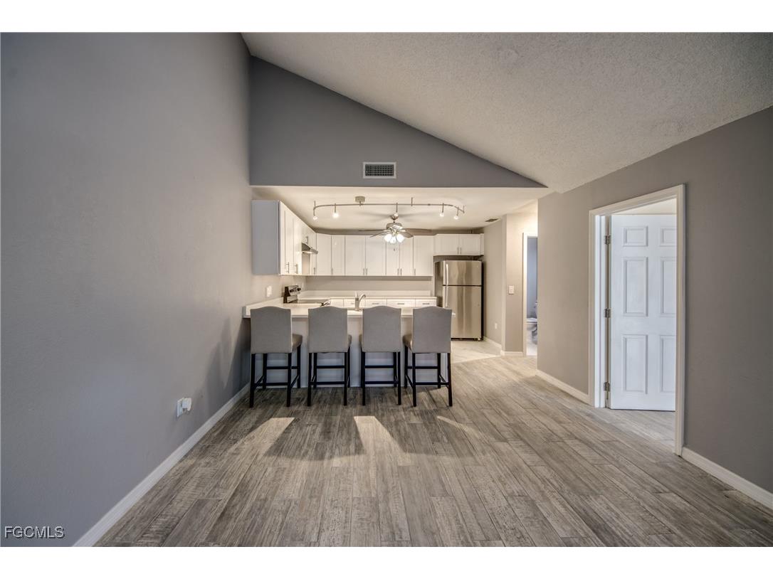 6406 Royal Woods Drive Fort Myers FL 33908 2026006322 image12