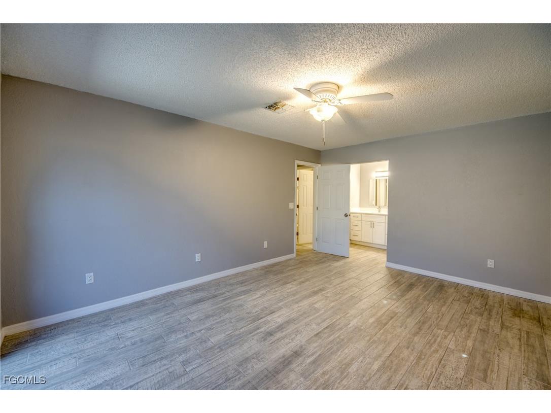 6406 Royal Woods Drive Fort Myers FL 33908 2026006322 image31