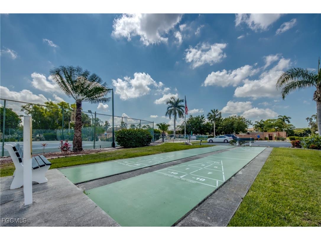 6406 Royal Woods Drive Fort Myers FL 33908 2026006322 image48