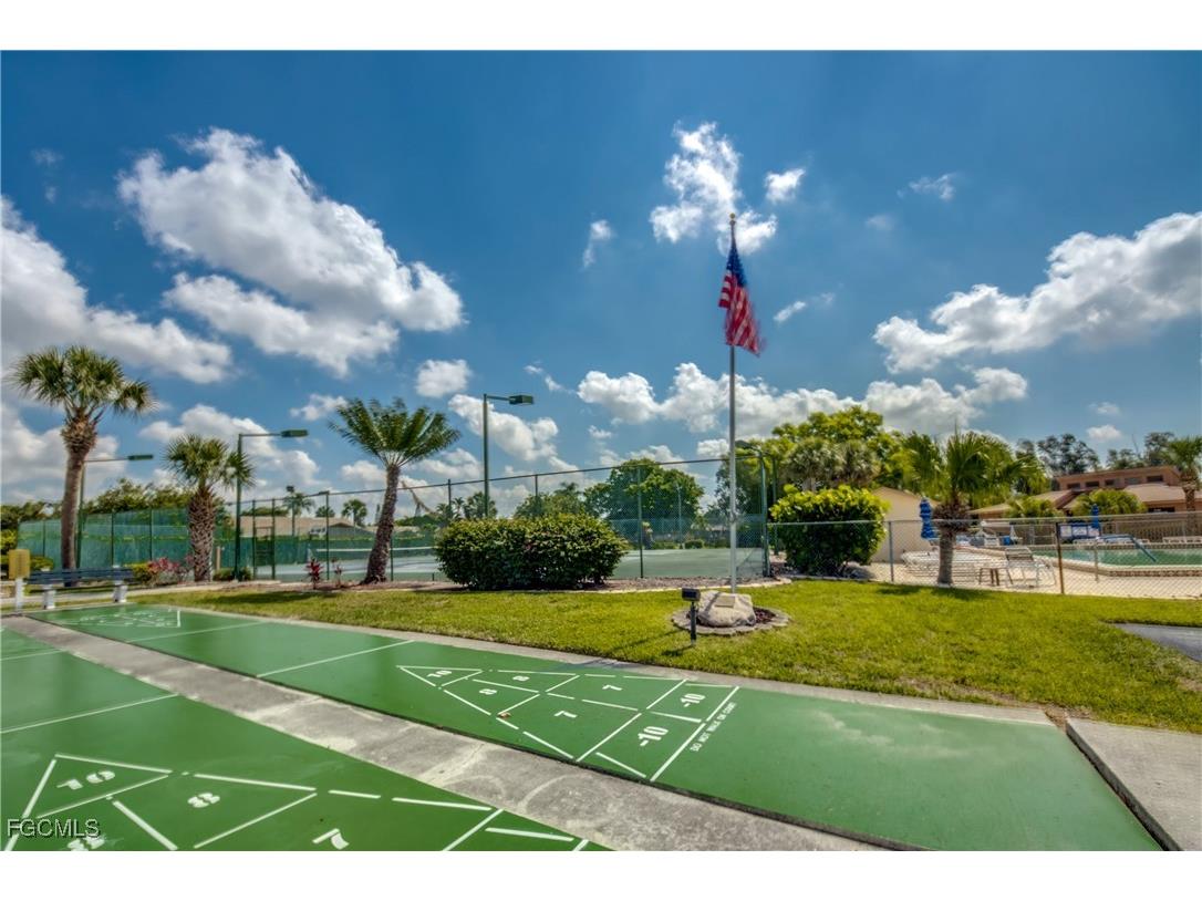 6406 Royal Woods Drive Fort Myers FL 33908 2026006322 image49